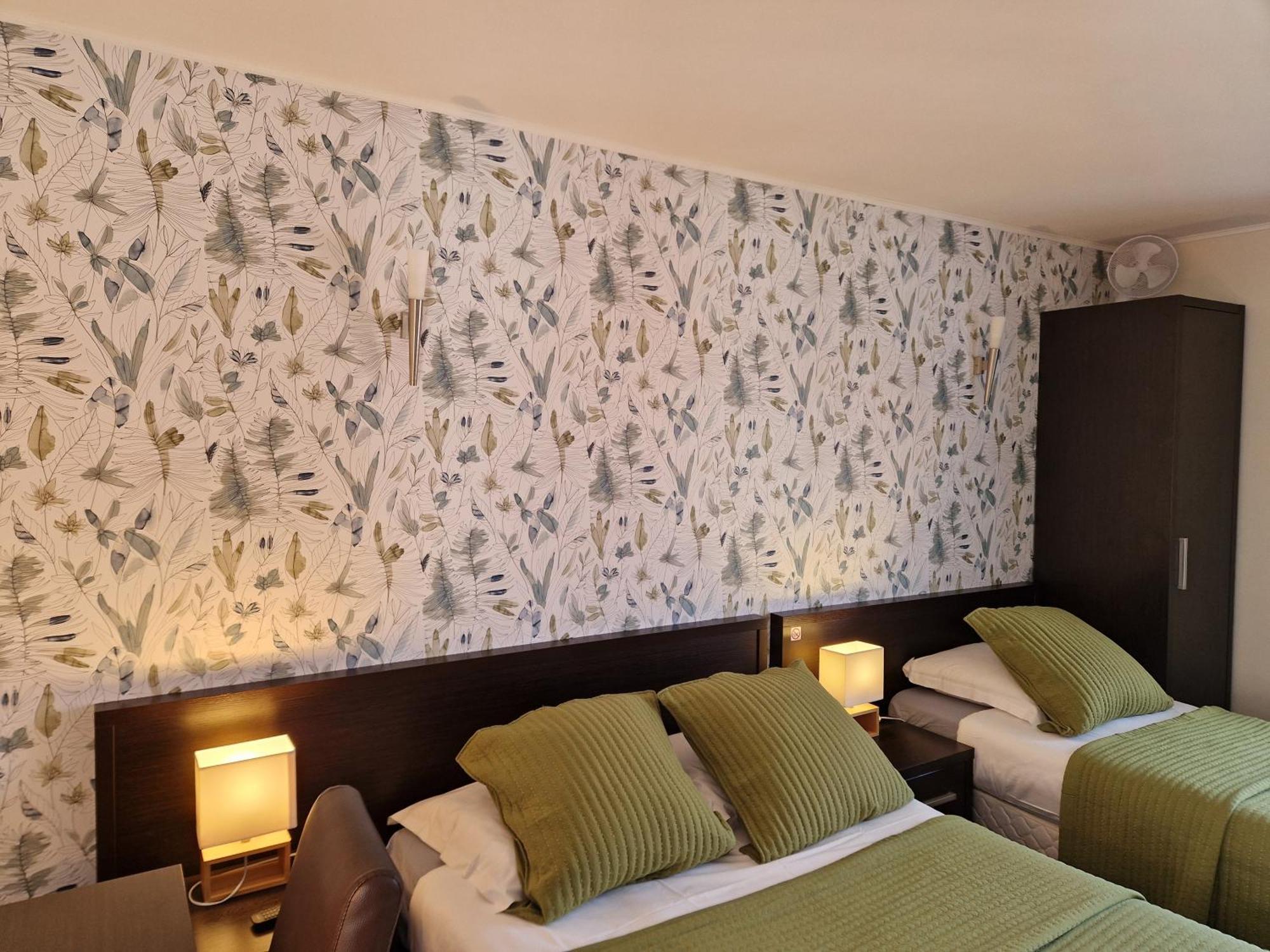 Hotel Bal Tournehem Exterior photo